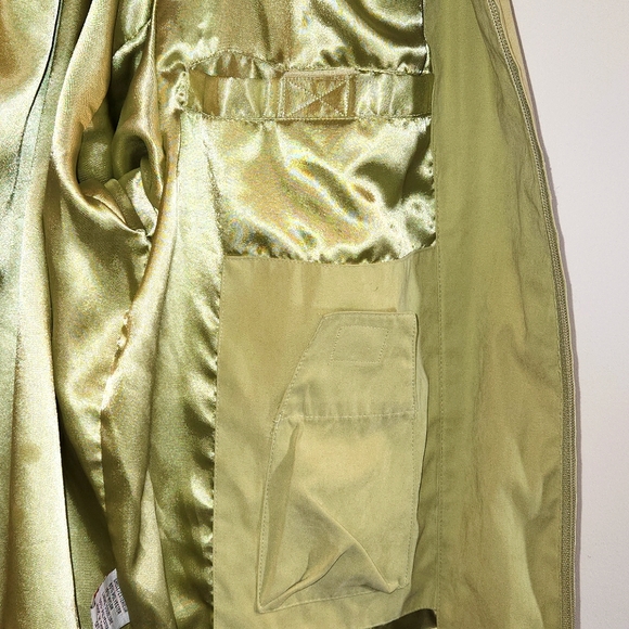 Wardrobe Essentials~ Men's Coat Size Medium - Picture 6 of 6